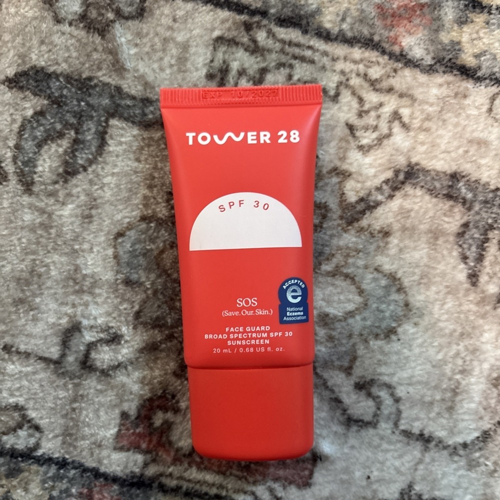 Tower 28 SOS FaceGuard SPF 30 Mineral Sunscreen 0.68 oz/20 ml New, 8/27